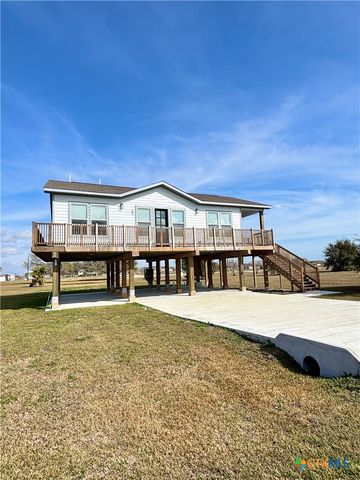 43 Buckskin Drive, Palacios, TX 77465