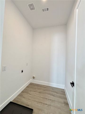 43 Buckskin Drive, Palacios, TX 77465