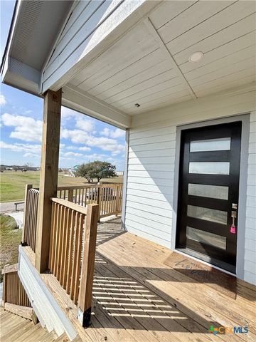 43 Buckskin Drive, Palacios, TX 77465