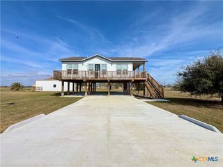 43 Buckskin Drive, Palacios, TX 77465