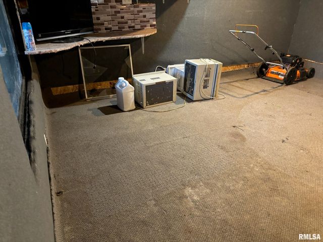 1800 E Stanford Avenue, Springfield, IL 62703