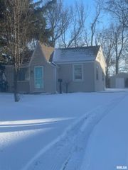 1800 E Stanford Avenue, Springfield, IL 62703