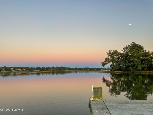 400 Camden Trail, Hampstead, NC 28443