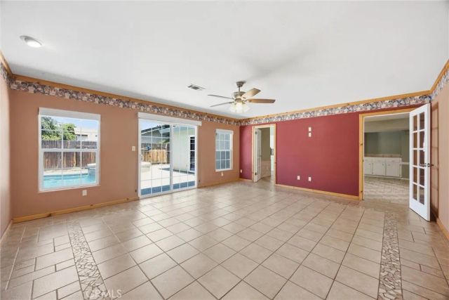 3005 Estero, Bakersfield, CA 93309