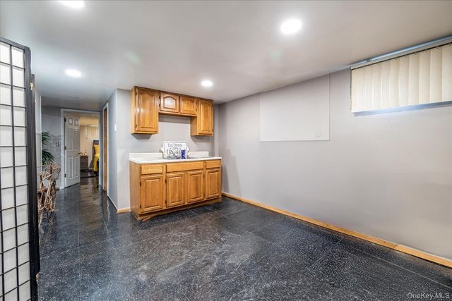 33 Lukens Avenue, Brentwood, NY 11717