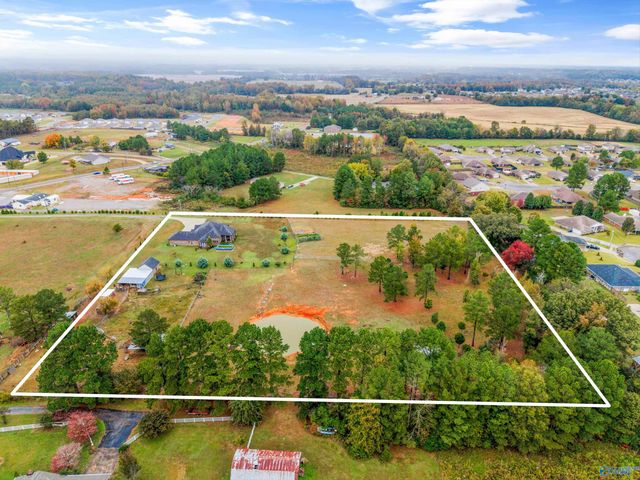 3149 Old Railroad Bed Road, Harvest, AL 35749