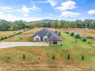 3149 Old Railroad Bed Road, Harvest, AL 35749