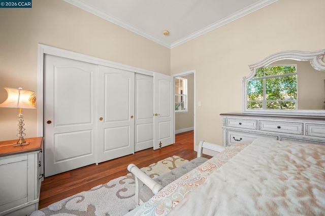 110 Forest Hill Dr, Clayton, CA 94517