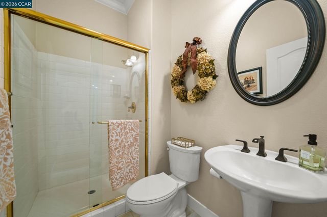 110 Forest Hill Dr, Clayton, CA 94517