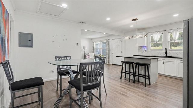 2224 Greensboro Street Extension, Lexington, NC 27295