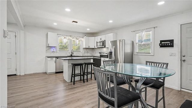2224 Greensboro Street Extension, Lexington, NC 27295