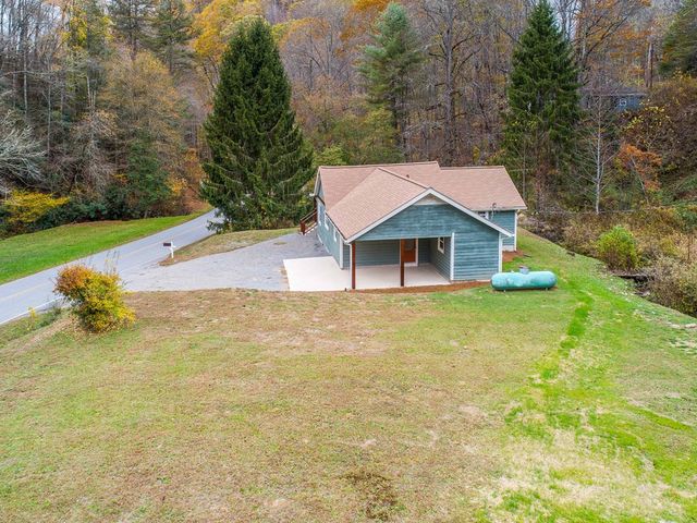 5107 Boiling Springs Road, Murphy, NC 28906