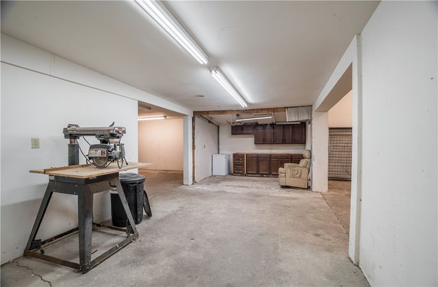 3101 S Tipp Cowlesville Road, Tipp City, OH 45371