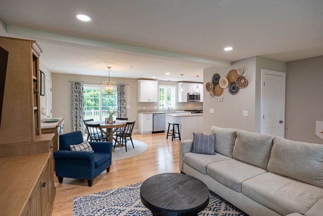 125 Meaderboro Road, Rochester, NH 03867
