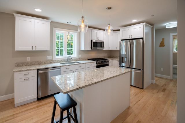 125 Meaderboro Road, Rochester, NH 03867