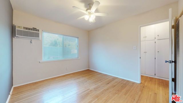 11284 Montana Avenue 9, Los Angeles, CA 90049