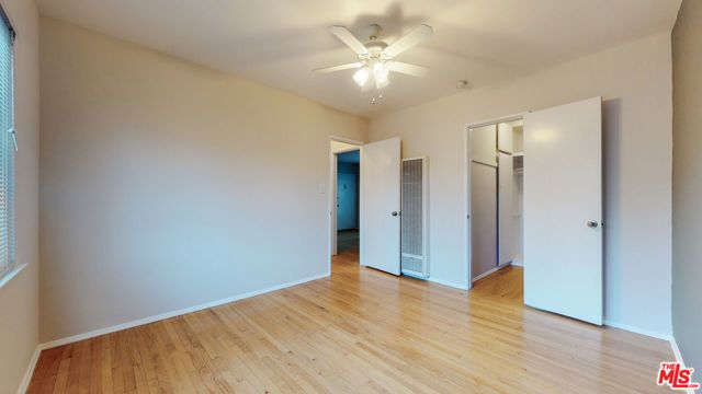 11284 Montana Avenue 9, Los Angeles, CA 90049