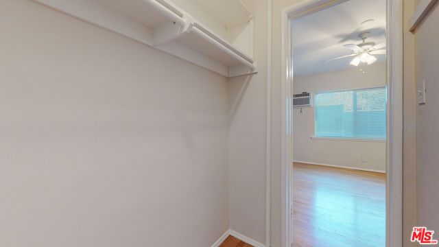 11284 Montana Avenue 9, Los Angeles, CA 90049