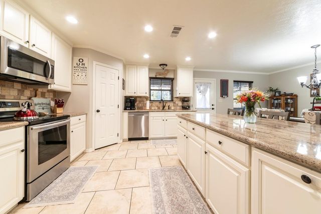 234 Cr 1270, Warren, TX 77664