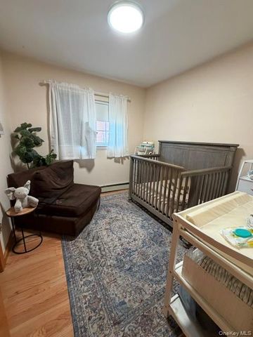 1001 5th Avenue, New Hyde Park, NY 11040