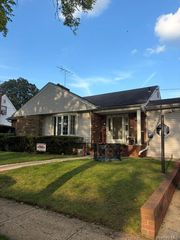1001 5th Avenue, New Hyde Park, NY 11040