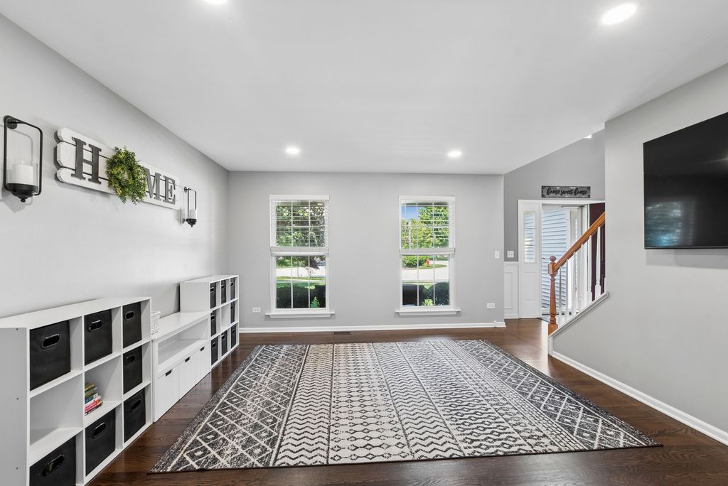 17054 S Neuberry Ridge Court, Lockport, IL 60441 — photo 2