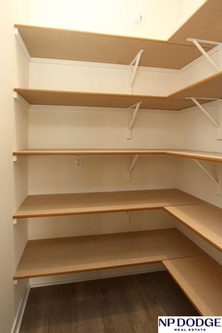 2748 South Creek Road, Lincoln, NE 68516