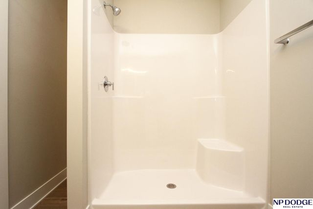 2748 South Creek Road, Lincoln, NE 68516