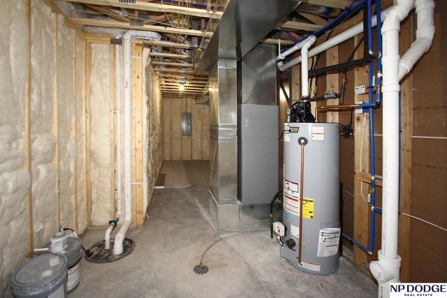 2748 South Creek Road, Lincoln, NE 68516