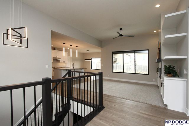 2748 South Creek Road, Lincoln, NE 68516