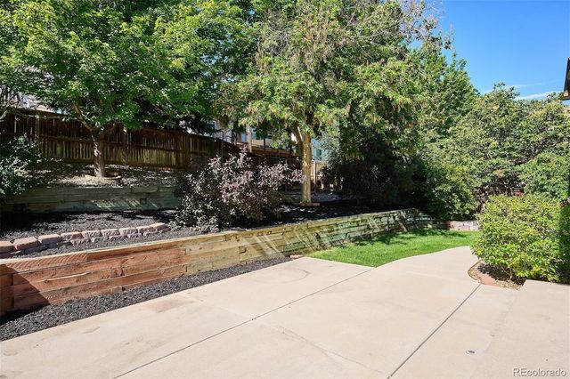 9268 Desert Willow Road, Littleton, CO 80129