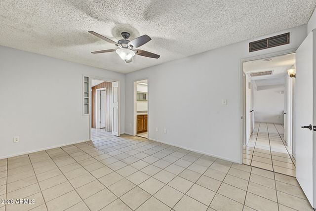 10514 W ROYAL PALM Road, Peoria, AZ 85345