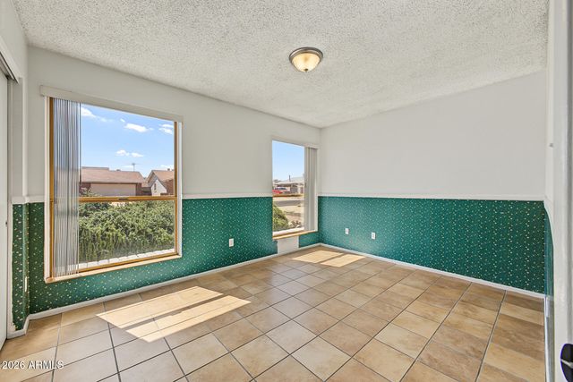 10514 W ROYAL PALM Road, Peoria, AZ 85345