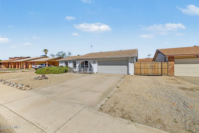 10514 W ROYAL PALM Road, Peoria, AZ 85345