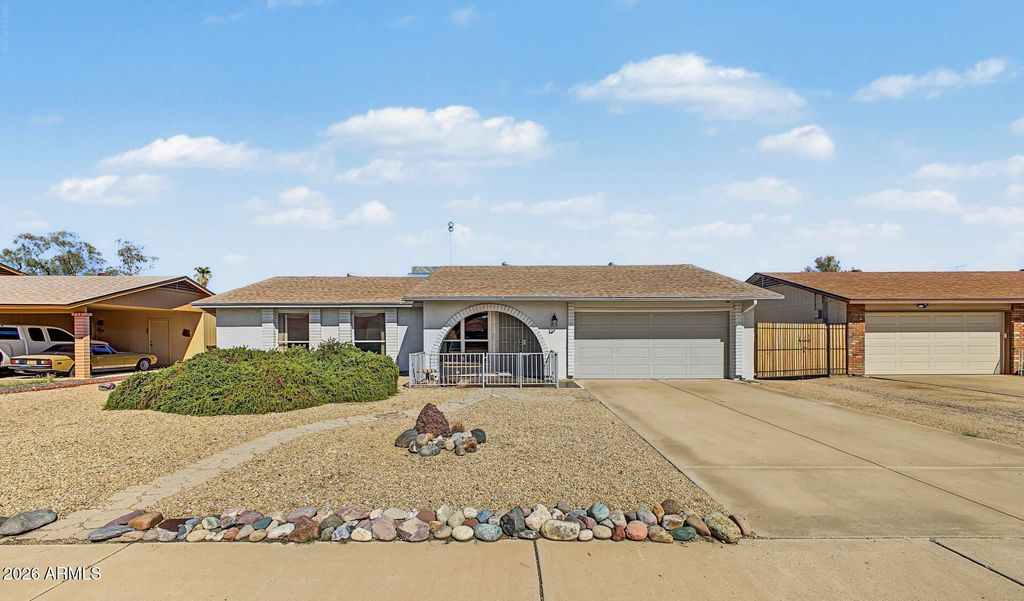 10514 W ROYAL PALM Road, Peoria, AZ 85345