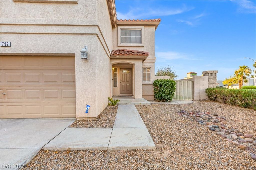 1792 East Quartz Landing Avenue, Las Vegas, NV 89183 — photo 5