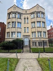 7932 S KINGSTON Avenue 1S, Chicago, IL 60649