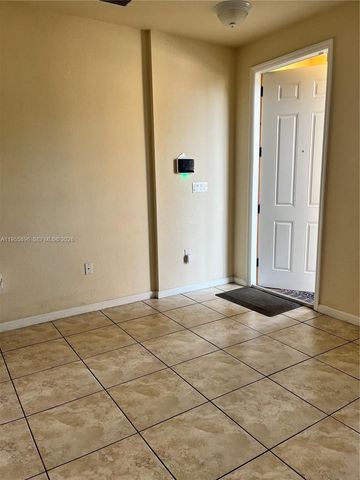 3195 NW 31st Ter, Oakland Park, FL 33309