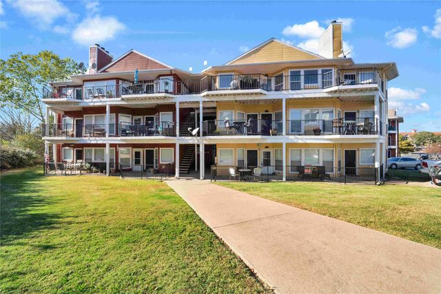 2164 Tanglewood Boulevard C215, Pottsboro, TX 75076