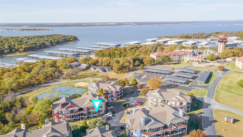 2164 Tanglewood Boulevard C215, Pottsboro, TX 75076