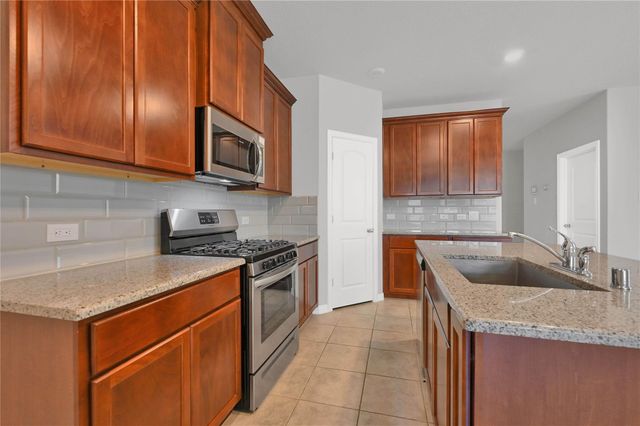 175 Gray Pine Grove, Willis, TX 77318