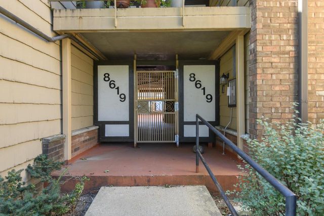 8619 N Servite DRIVE #115, Milwaukee, WI 53223