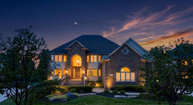 55733 Whitney Court, Shelby Twp, MI 48315