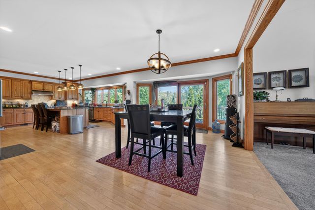 55733 Whitney Court, Shelby Twp, MI 48315
