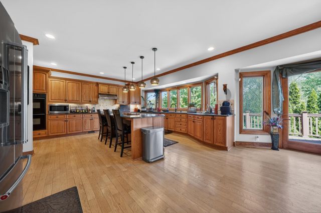 55733 Whitney Court, Shelby Twp, MI 48315