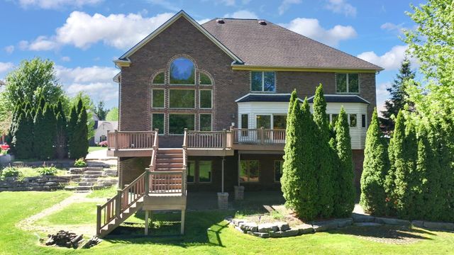 55733 Whitney Court, Shelby Twp, MI 48315