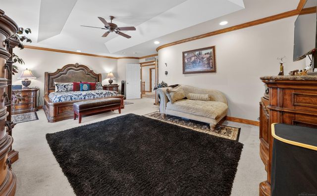 55733 Whitney Court, Shelby Twp, MI 48315