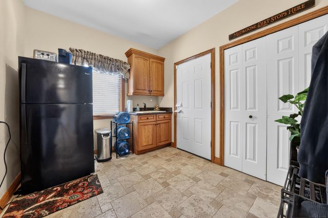 55733 Whitney Court, Shelby Twp, MI 48315