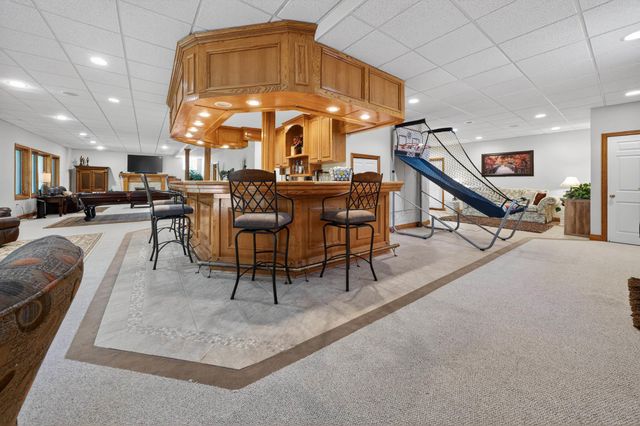 55733 Whitney Court, Shelby Twp, MI 48315