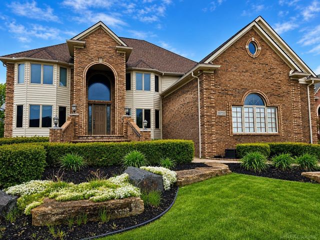 55733 Whitney Court, Shelby Twp, MI 48315